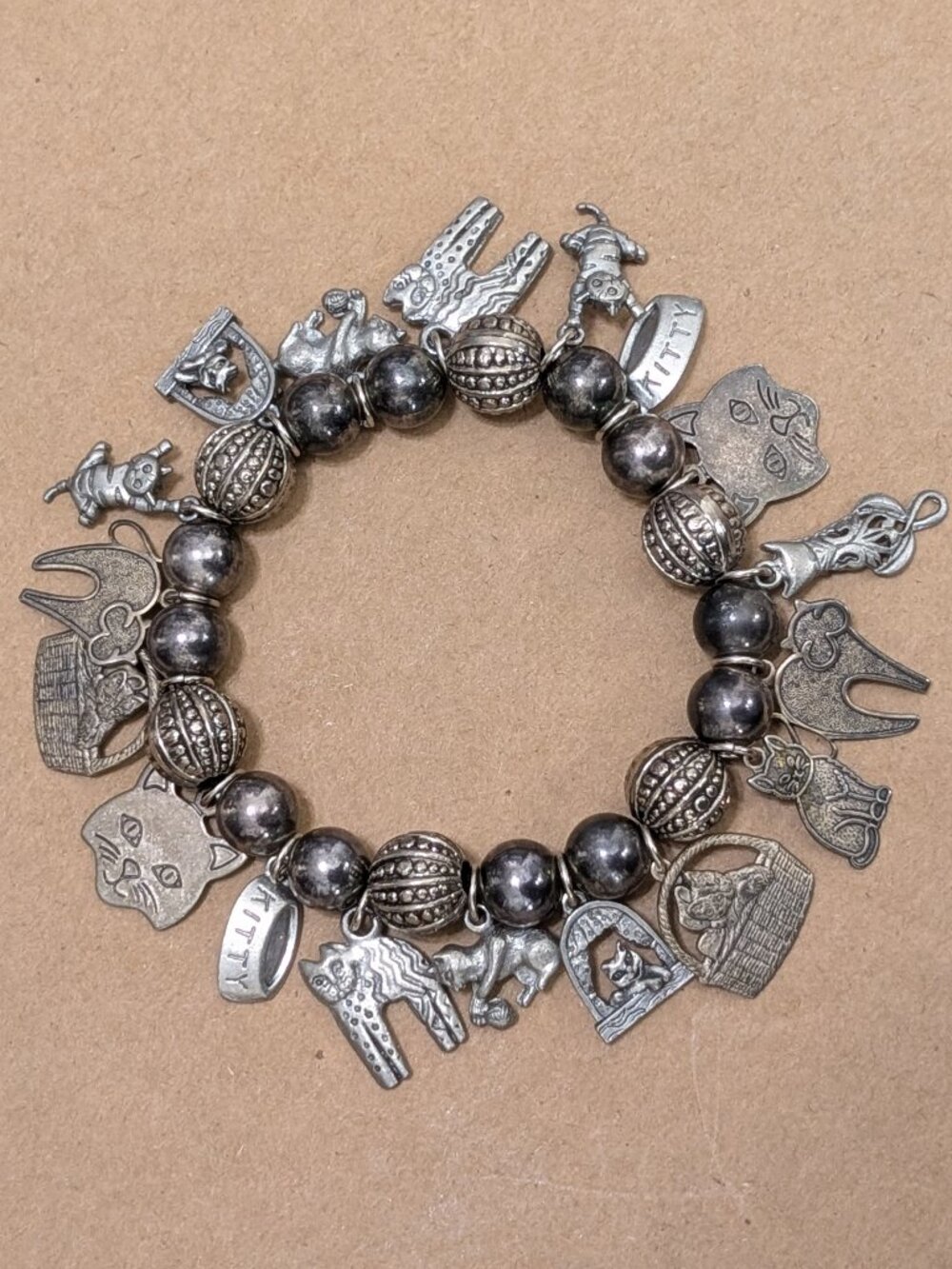 Silver Toned Elastic Charm Bracelet w/ Cat Kitten Quirky Dangle Charms